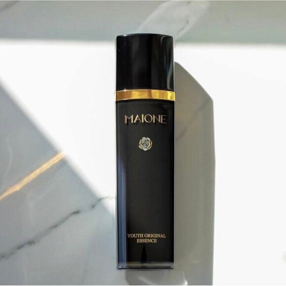 MAIONE Youth Original Essence Spray 100 ml/3.4 oz - New In Box